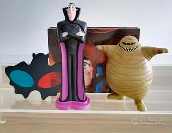 statua Dracula hotel Transylvania 