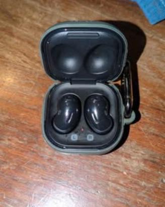 Cuffie auricolari Galaxy Buds Live custodia Spigen
