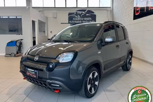 FIAT Panda 1.0 FireFly S&S Hybrid CityCross *CAR