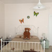 Una stanza matrimoniale a studentessa, a Pescara