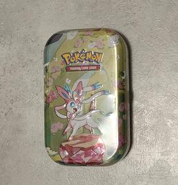 Evoluzioni Prismatiche Mini Tin Sylveon ITA