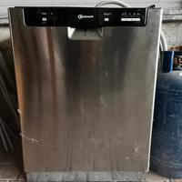 Lavastoviglie Bauknecht PowerClean 14 coperti