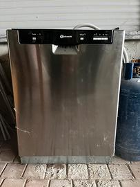 Lavastoviglie Bauknecht PowerClean 14 coperti