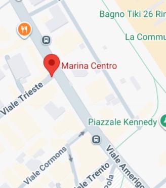 Marina Centro con terrazzo ALL INCLUSIVE