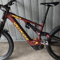 Sspecialized turbo kenevo Expert 2024