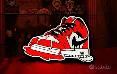 scarpa AirJordan gocciolante lampada