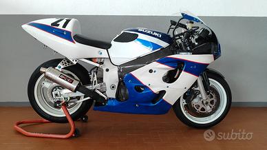 Suzuki GSX-R 600 1997 SRAD 24000 km + 1 motore