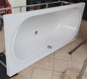 Vasca da bagno Albatros come nuova