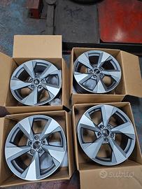 CERCHI IN LEGA ORIGINALI AUDI 17"