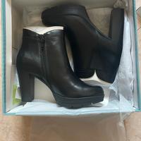 Stivaletti neri da Donna con tacco 8,5 cm P Soft