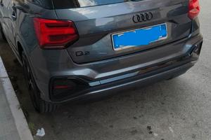 Q2 Identity black