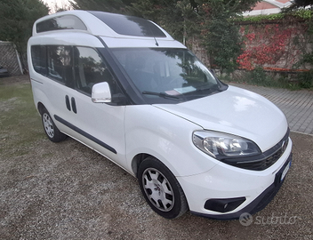 Fiat doblò 1.6 trasporto disabili ?