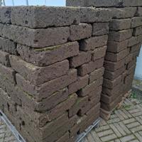 Blocchi tufo