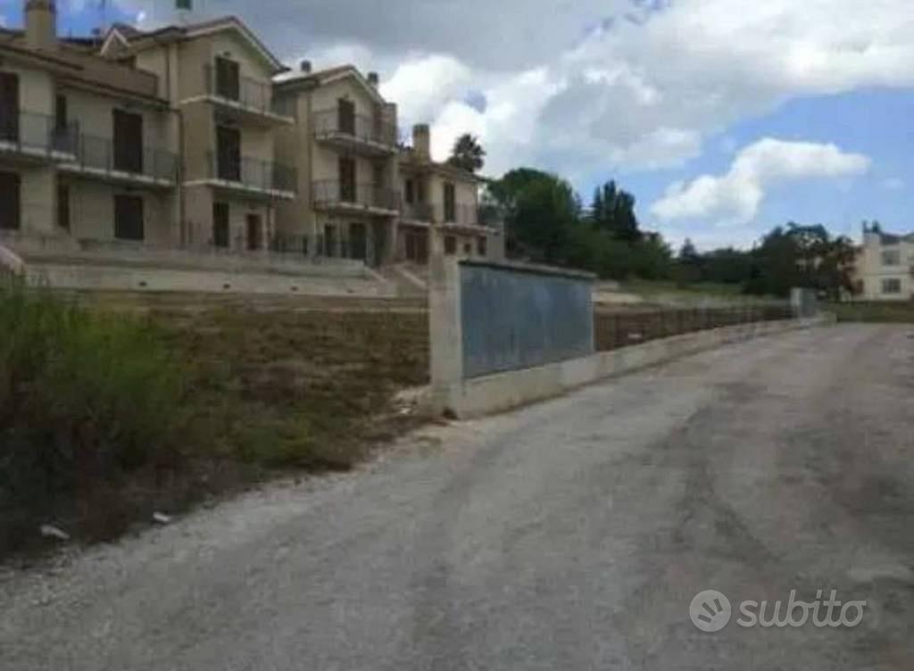 Immobile in asta di 351 m² a Monte Porzio - Vista 2