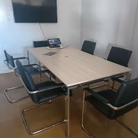 Tavolo riunione rovere cromo Centroufficio Loreto