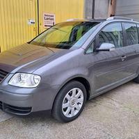 VOLKSWAGEN Touran 1.9 TDI 105CV Highline 7 posti
