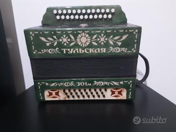Fisarmonica russa "Garmon" Tula 301 