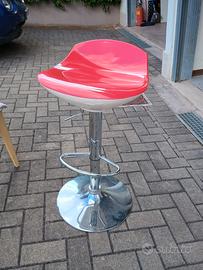 Sgabello rosso