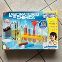 Laboratorio di chimica clementoni