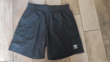 Shorts cargo Adidas uomo taglia M