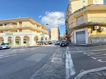 3 LOCALI A SOMMA VESUVIANA