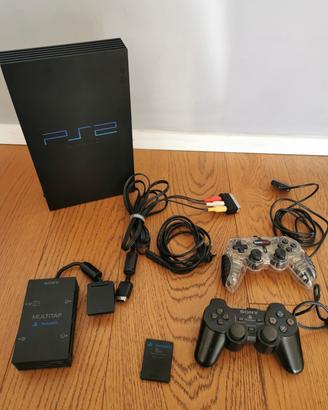 Set Playstation 2 con borsa da viaggio e giochi