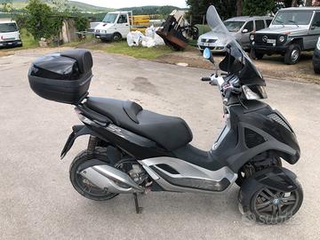 Piaggio MP3 300 - 2011