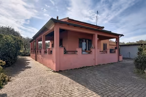 Casa indipendente a pochi minuti dal mare.