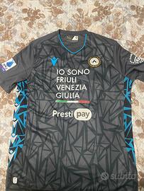 T-shirt del portiere maduka okoye originale