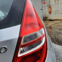 HYUNDAI I30 2010 - FARO POSTERIORE DESTRO