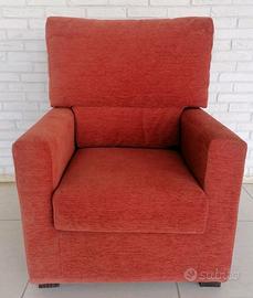 Poltrona Relax Imbottita Colore Rosso. Artigianato