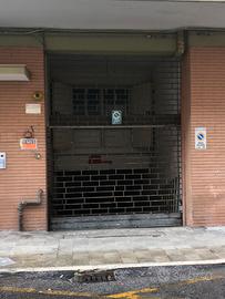Posto auto in garage