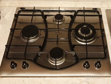 Piano cottura 4 fuochi ARISTON