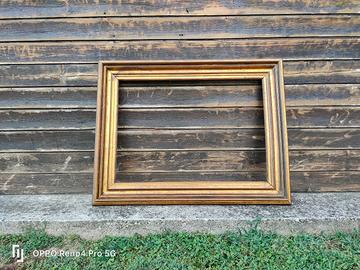 Cornice in legno