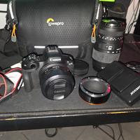 Canon eos r50 +obbiettivi e accessori