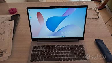 2 notebook portatili nuovi mai usati