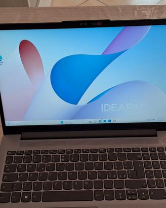 2 notebook portatili nuovi mai usati