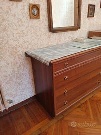 cassettiera con specchio