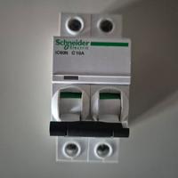 interruttore magnetotermico 10 A