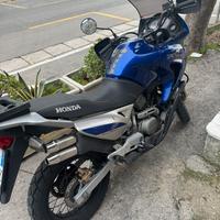 Honda transalp 650 2006