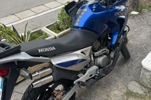 Honda transalp 650 2006