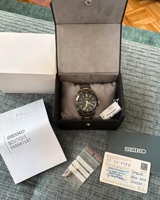 Seiko Presage Sharp Edged SPB219J1 GMT