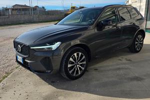 Volvo XC 60 diesel Elettrica plus darK