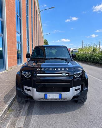 Land Rover Defender 110 SE 3.0