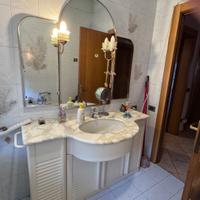 Mobile bagno di pregio