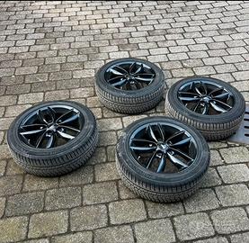 Cerchi da 17 ‘Mini con gomme da neve