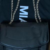 Borsa in pelle Mia  Bag💡