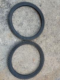 2 copertoni per  bici da 20"