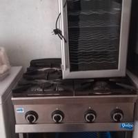 cucina professionale 4 fuochi su vano