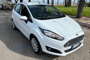 Ford Fiesta 1.4 5p. Bz.- GPL Titanium 2015